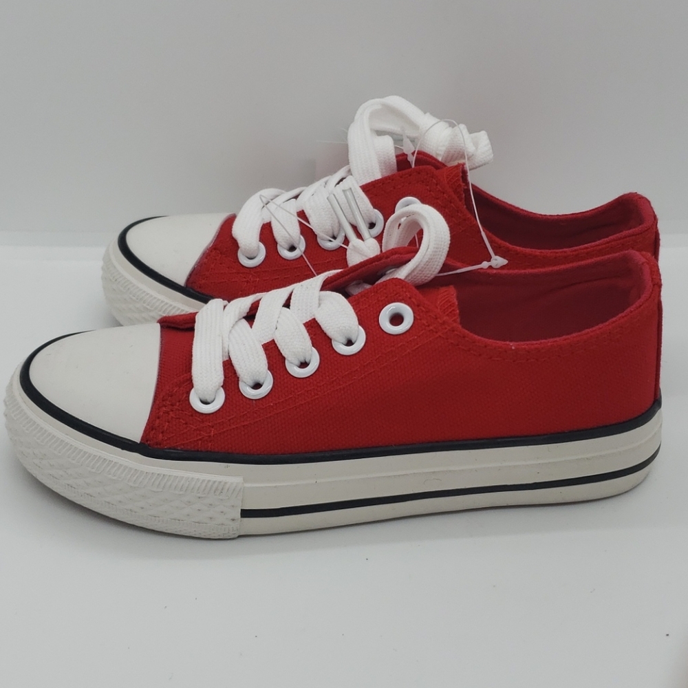 Tennis shoes - Picture 4 of 4